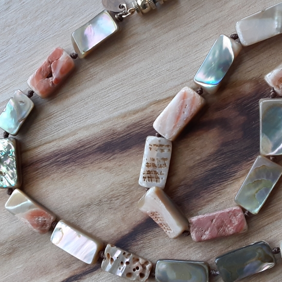 Vintage Les Bernard 56" Beaded Knotted Abalone Shell Necklace - Picture 2 of 7
